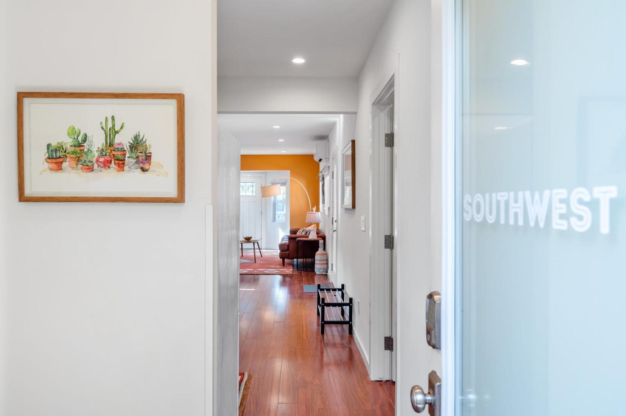 Southwest Chic Bungalow In The Heart Of Hollywood ลอสแอนเจลิส ภายนอก รูปภาพ